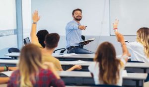 La responsabilidad educativa sigue entre bandazos