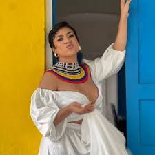 Cumbia Queen: Carmen Milena Antolínez y el viaje de una mujer que convirtió la tradición en identidad